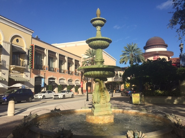Praça charmosa em West Palm